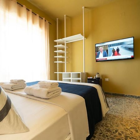Boutique Rooms Carbonazzi 17 Cagliari Exterior photo