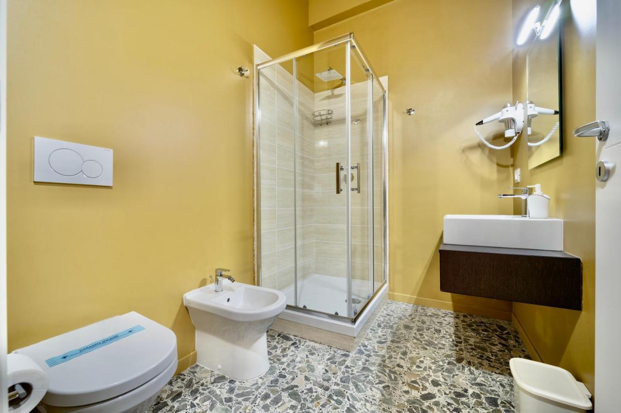 Boutique Rooms Carbonazzi 17 Cagliari Exterior photo